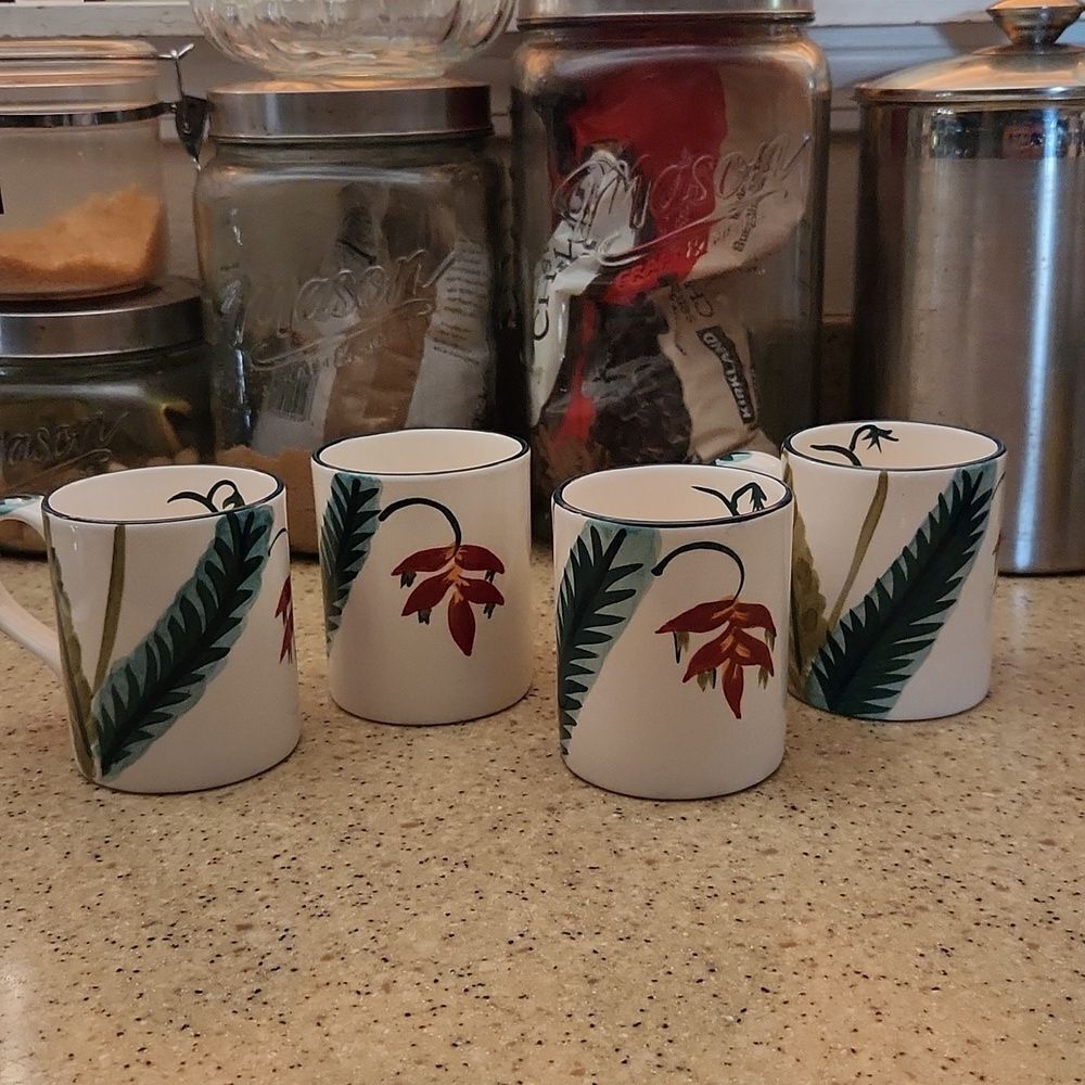 Kauha'le Living Lobster Claw Cup Set of 4